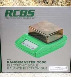 Alternative view of RCBS RangeMaster 2000 Digital Powder Scale 2000 Grain Capacity